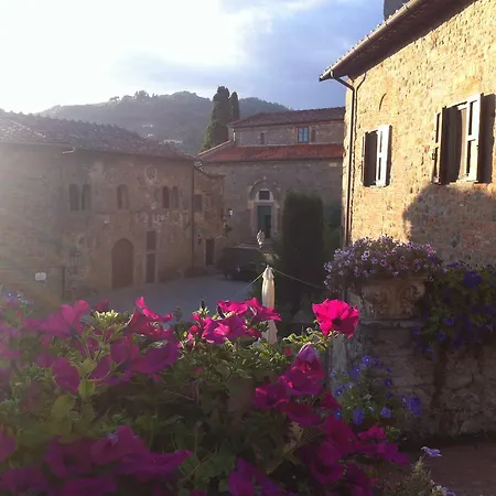 La Magione Dei Todaro *