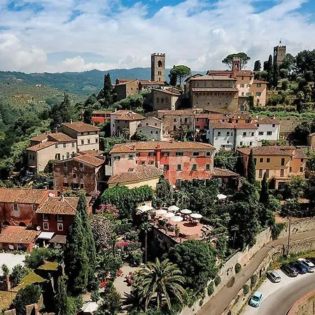 La Magione Dei Todaro